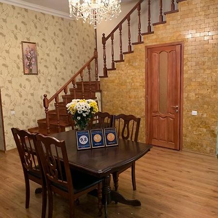 Apartment On Zhukovskogo Odesa Exterior foto